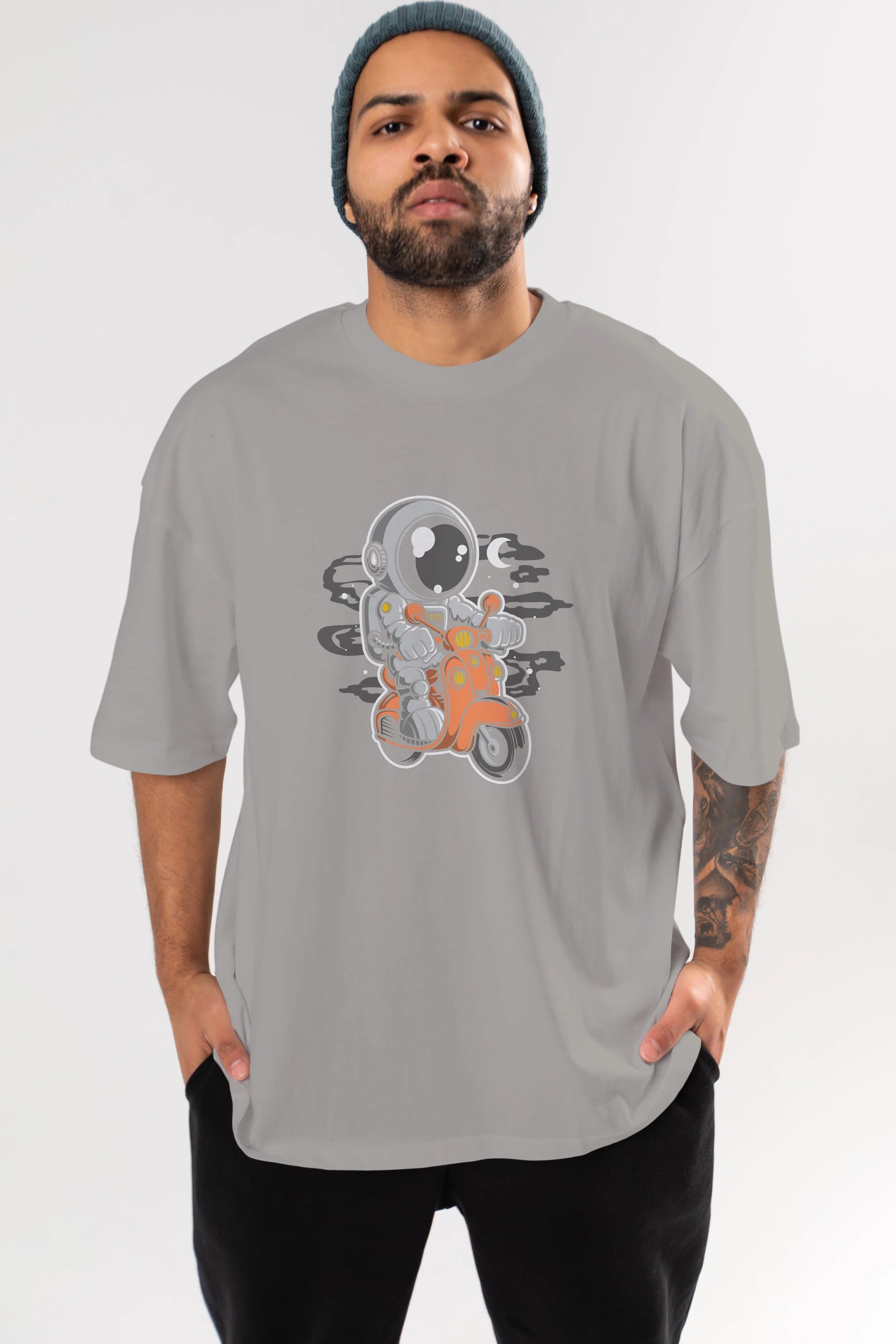 Astronaut Scooter Ön Baskılı Oversize t-shirt Erkek Kadın Unisex
