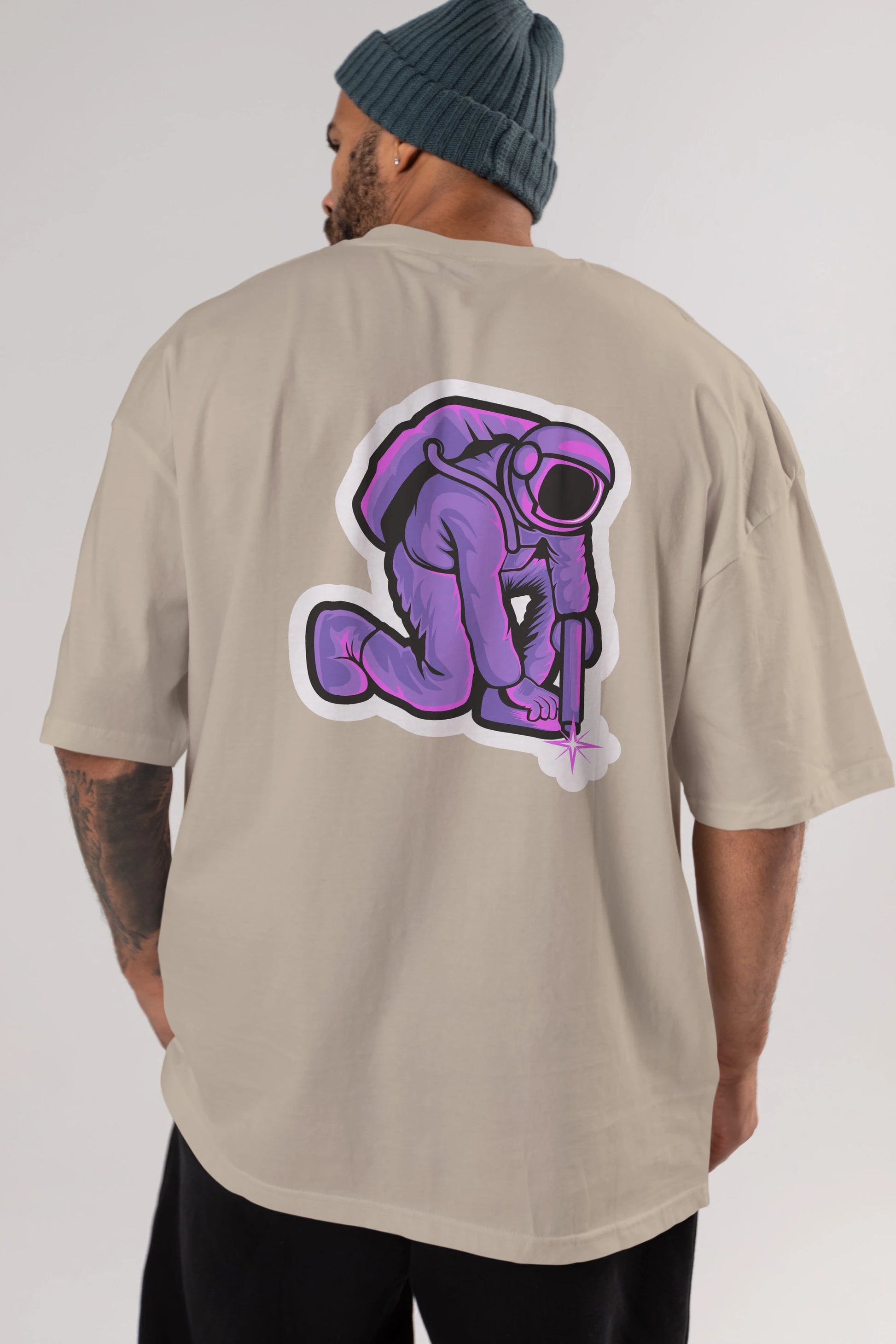 Welding in Space Sticker Arka Baskılı Oversize t-shirt Erkek Kadın Unisex