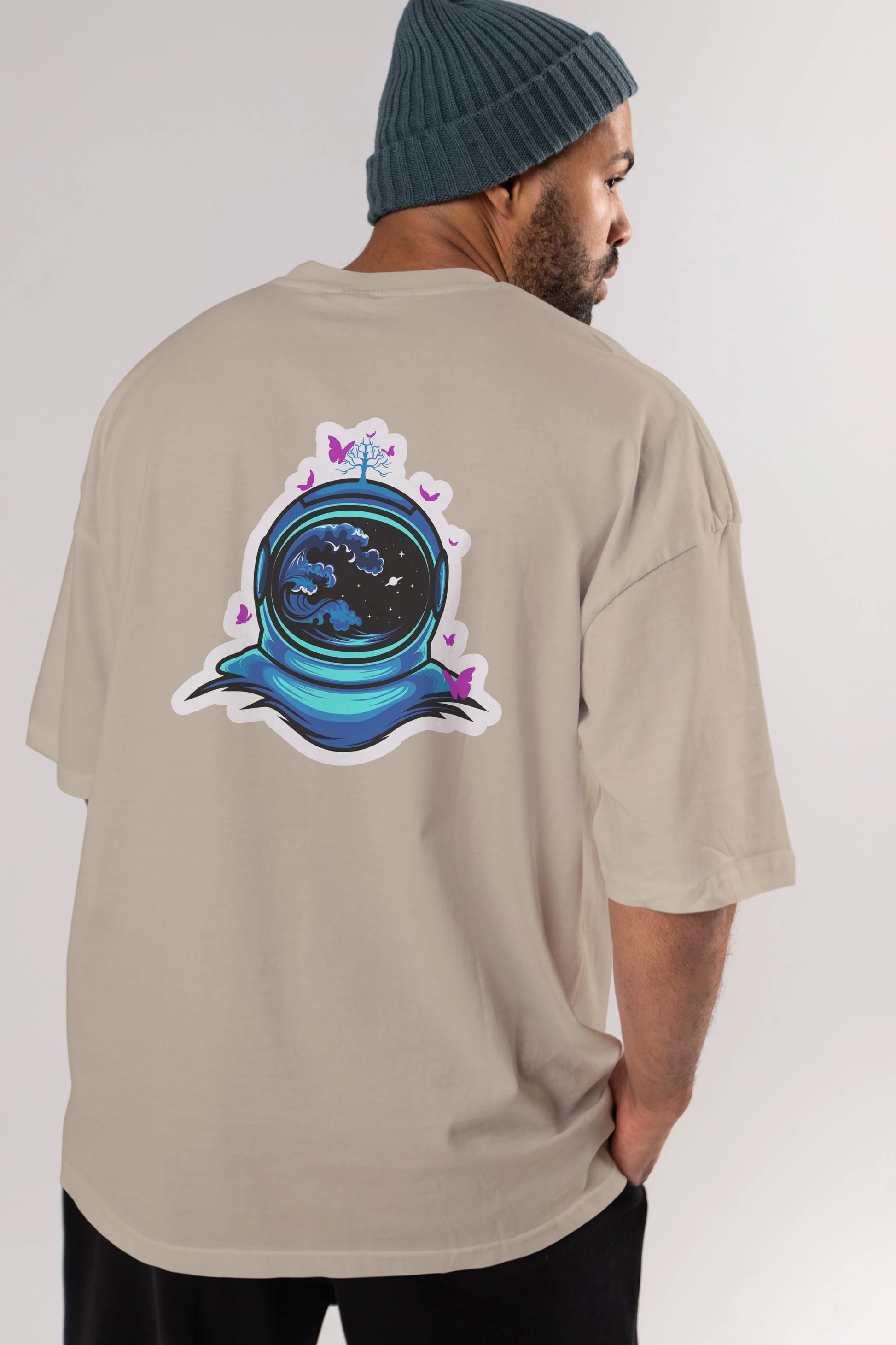 Astronaut and Butterfly Sticker Arka Baskılı Oversize t-shirt Erkek Kadın Unisex