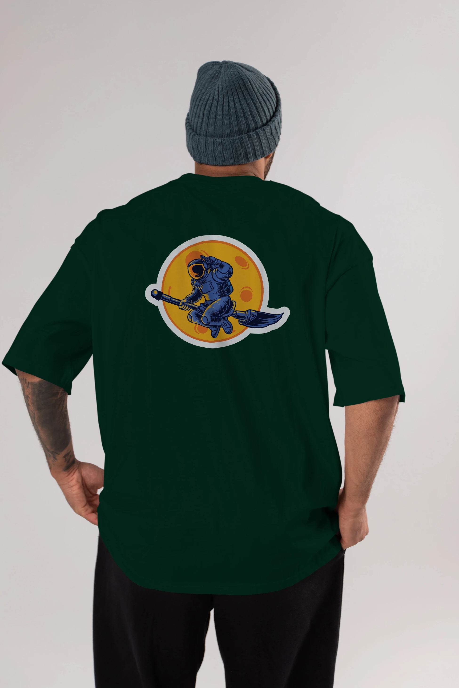 Space Witch Sticker Arka Baskılı Oversize t-shirt Erkek Kadın Unisex