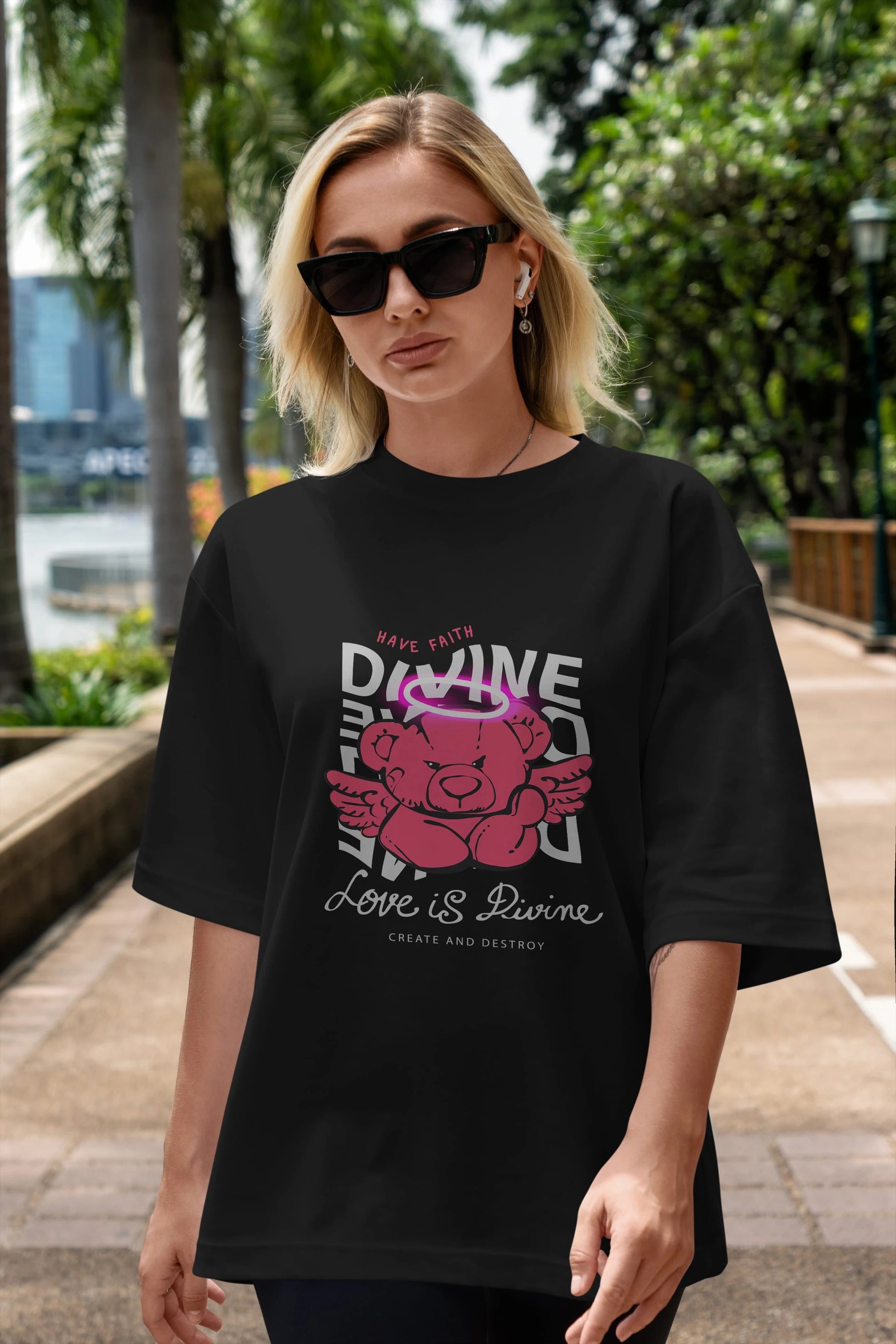 Love is Divine Bear Ön Baskılı Oversize t-shirt Erkek Kadın Unisex