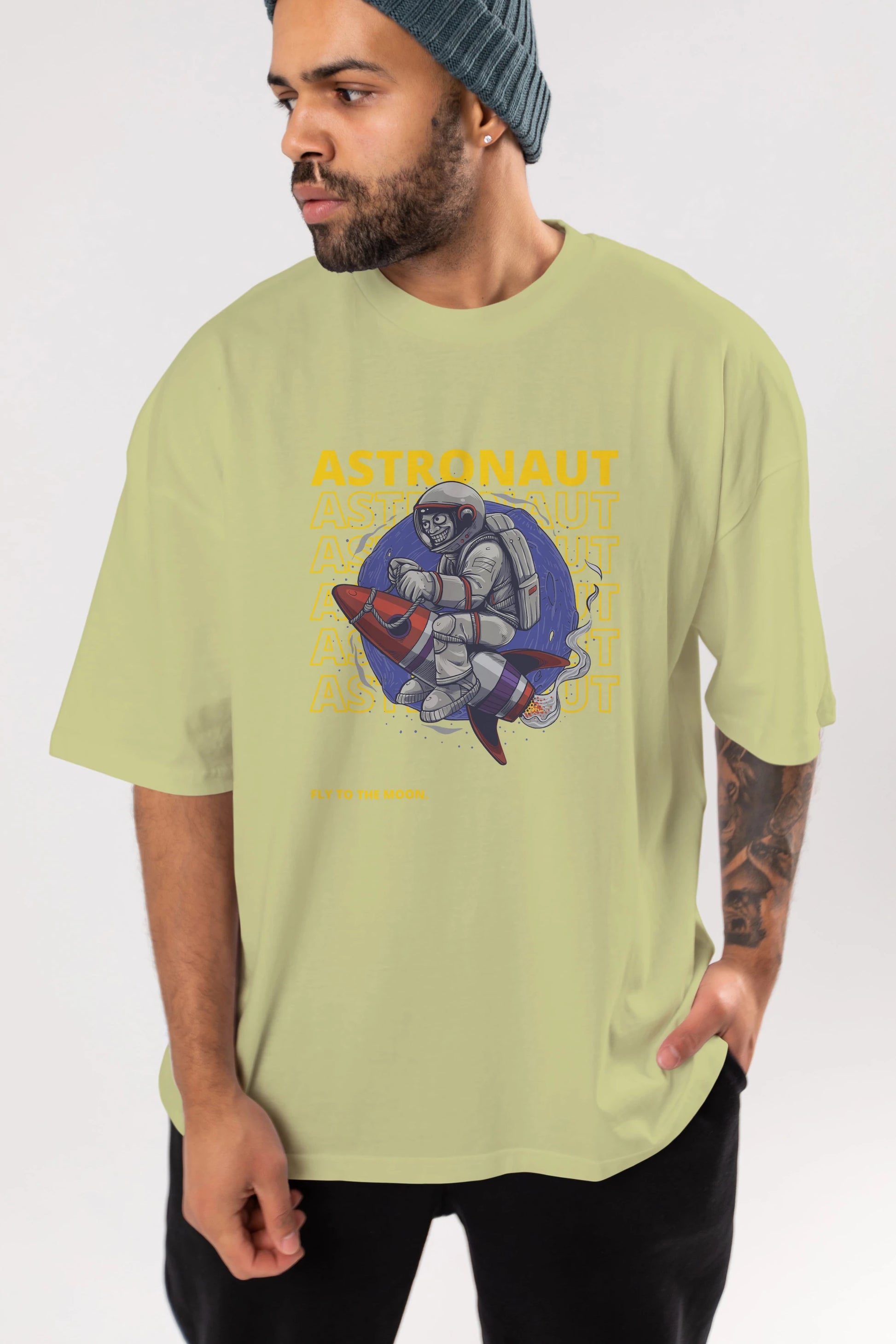 Astronaut Fly to the Moon Yazılı Ön Baskılı Oversize t-shirt Erkek Kadın Unisex