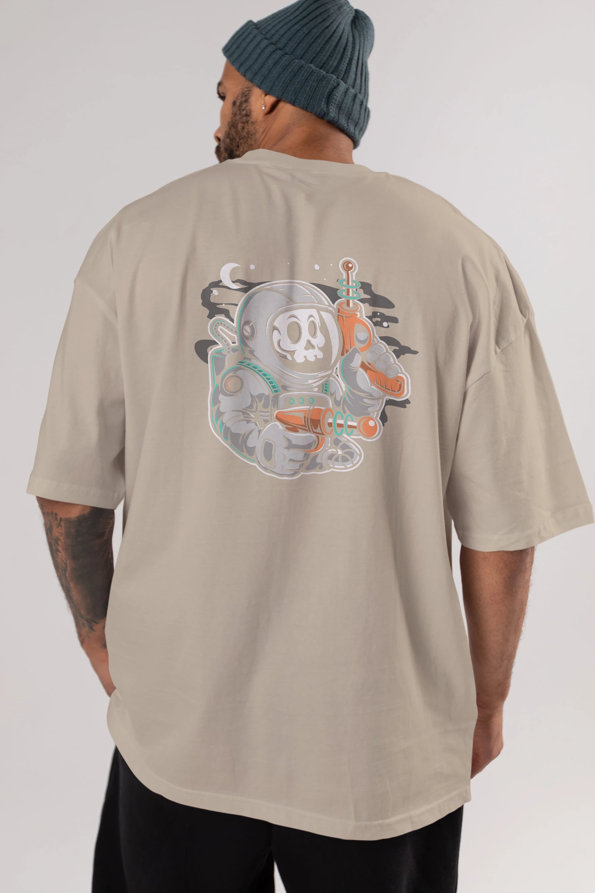 Astronaut Ray Gun Arka Baskılı Oversize t-shirt Erkek Kadın Unisex