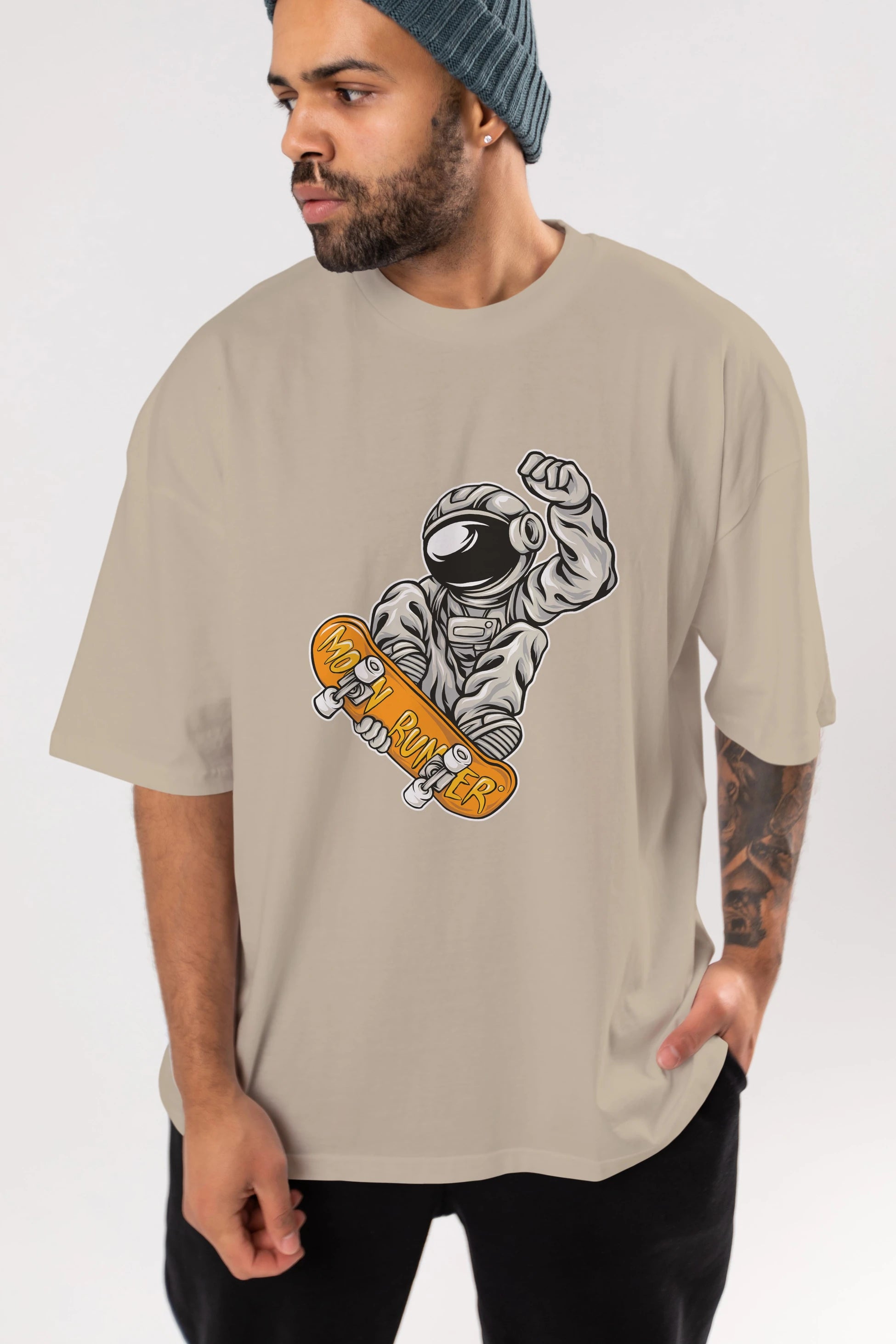 Moon Runner Ön Baskılı Oversize t-shirt Erkek Kadın Unisex