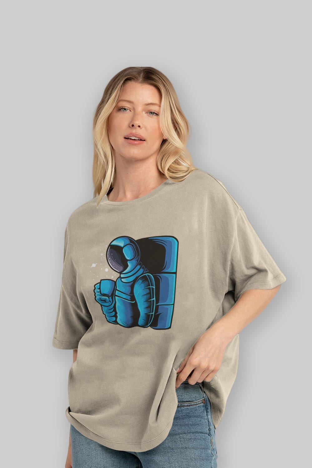 Drinking coffee in space Ön Baskılı Oversize t-shirt Erkek Kadın Unisex