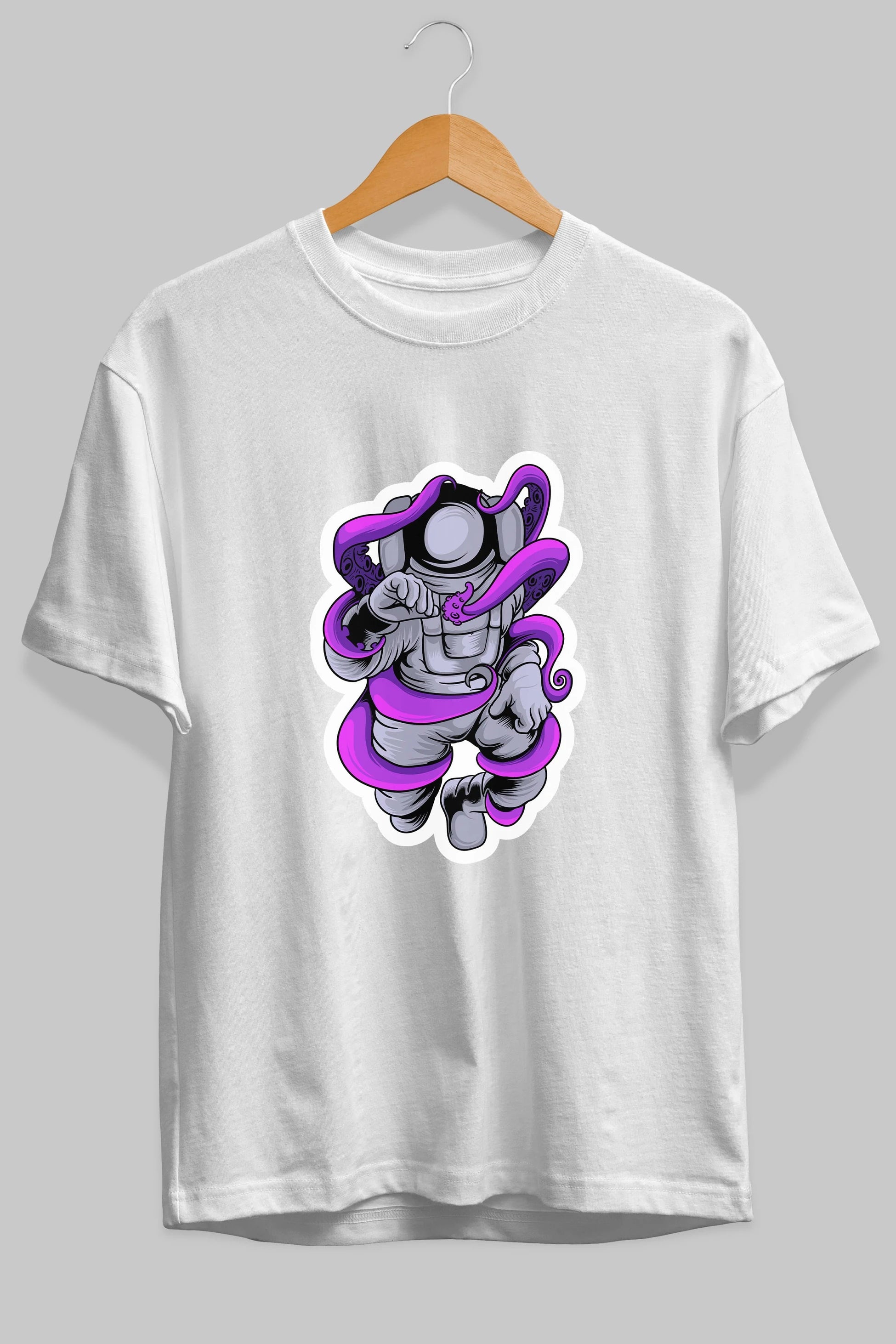 Astronaut fighting octopus sticker Ön Baskılı Oversize t-shirt Erkek Kadın Unisex