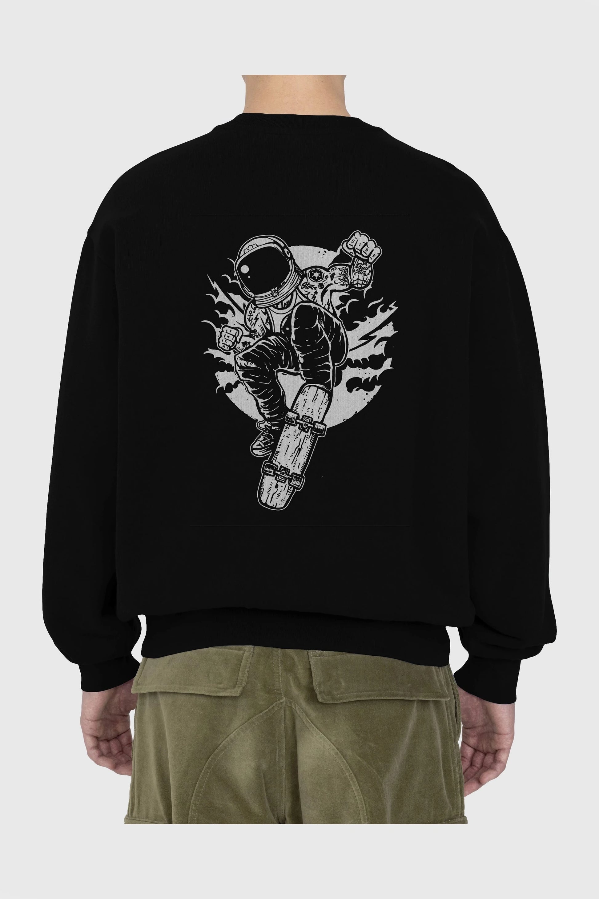 Space Skater Arka Baskılı Oversize Sweatshirt Erkek Kadın Unisex