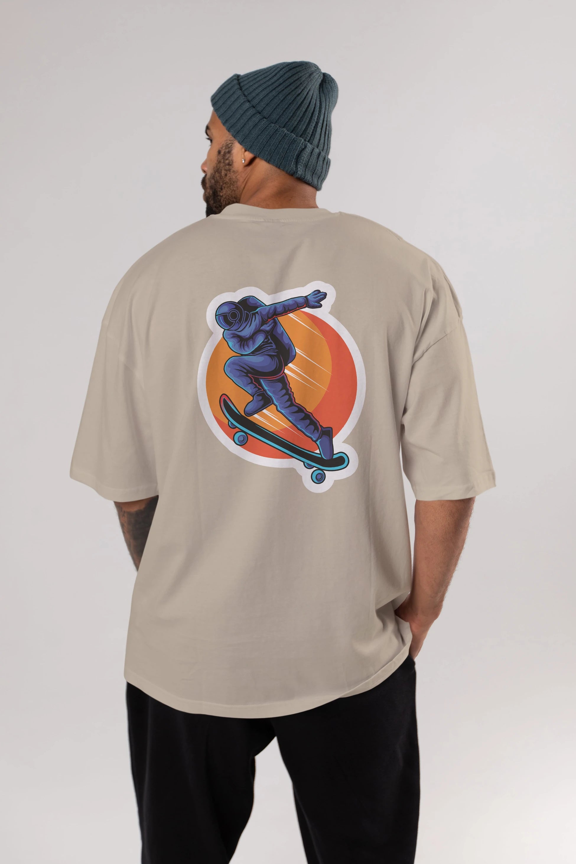 Astroskate Run Sticker Arka Baskılı Oversize t-shirt Erkek Kadın Unisex
